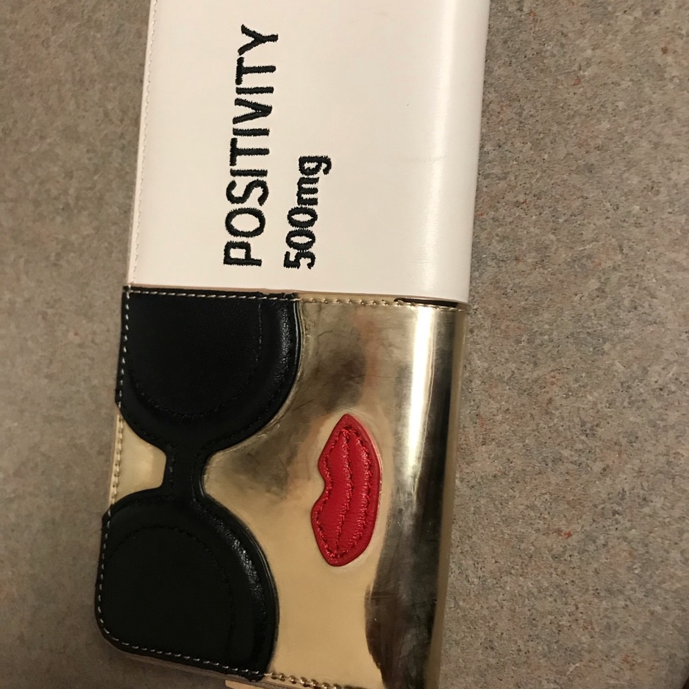 Alice + Olivia wallet